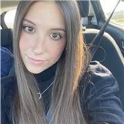 Laureanda in Giurisprudenza offre lezioni private di diritto per studenti e studentesse di scuole superiori e università.